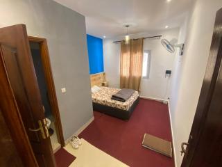 Studio privé meublé et équipé - Dakar - 4