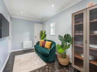 Pass the Keys Stylish Modern 3 bed house with Parking - Rickmansworth - 8