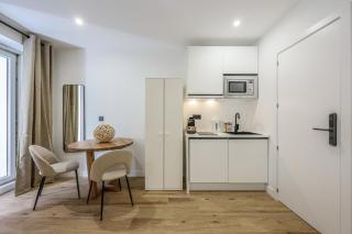 Estudio funcional Plaza del Callao, Mid Term - Madrid - 5