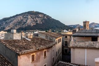 Historic Pollensa Townhouse Casa Roca Horta 4 Bedrooms Sun Terrace Town Mountain Views - 7