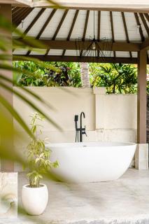 Nyaman Villas by EVDEkimi Ubud - Ubud - 7