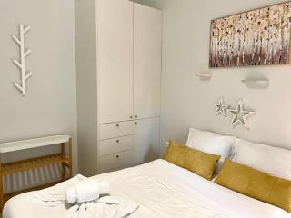 Koukaki Charm: 2BR Haven in the Heart of Athens! - Athene - 5