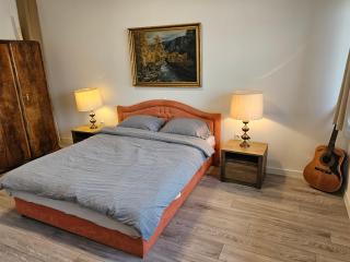 Loga Apartment - 8