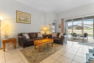 3Br 2Ba Private Pool Villa just steps away from villa - Kissimmee - 5