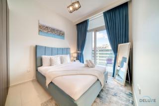 Hot Offer Modern 1BR with Scenic Water Canal Views by Deluxe Holiday Homes - Dubai - 6