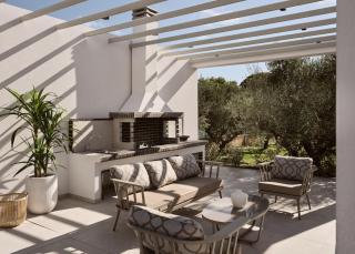 Hora Ionica Villa, Private Pool & 10acre GreenLand, By ThinkVilla - 2