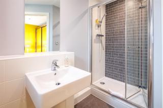 The Boat House Apartment by Cliftonvalley Apartments - Bristol - 5