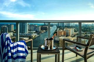 Miami Beach 1B/1B Incredible View apartment with Kitchen - Hallandale Beach - 3