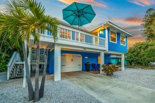 Pure Beach - Holmes Beach - 4
