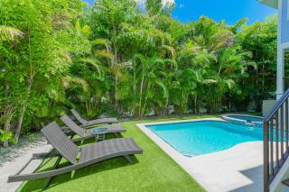 Seahorse Cottage - Holmes Beach - 1