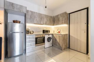 Luminous and Calm 2 BR Apt 7 minutes to Metro in Koukaki - Athens - 6
