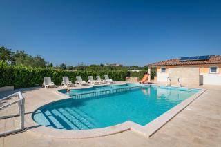 Apartments Rocco 1 - Banjole - 9