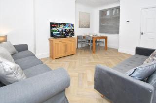 Ernest House - By Sigma Stays - Crewe - 8