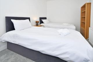 Ernest House - By Sigma Stays - Crewe - 6