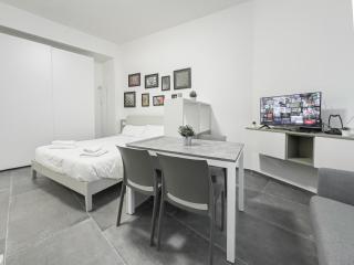 Realkasa Leopardi Studio - Bolonia - 6