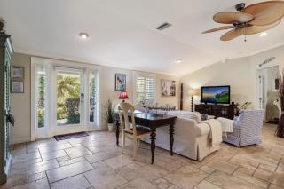 North End Chic - Anna Maria - 5