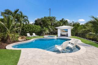 Lavender Lagoon - Anna Maria - 8