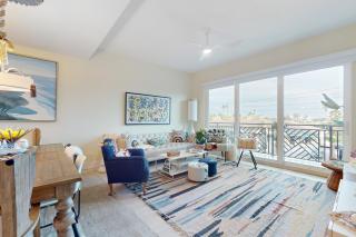 The Harbor 304 - 5