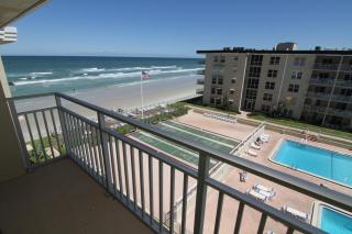 Visit this top floor property located on the no-drive beach with 2 complex pools! - New Smyrna Beach - 5