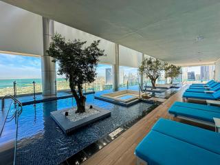 FULL Burj Khalifa view LUX 2Bedroom with Rooftop Pool Central location in Paramount Hotel Midtown - Dubai - 8