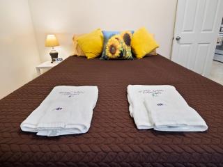 The Riesling Cottage - GOTL Strip - Cozy & Quaint - Geneva - 0