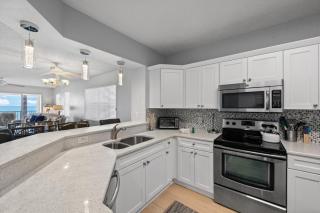 Direct Beachfront - 3B2B - The Tides #266 - 5