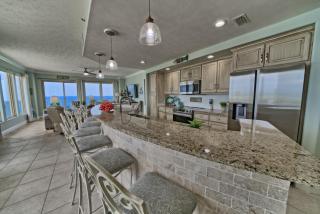 15th Floor Oceanfront Oasis - 1501 condo - 3
