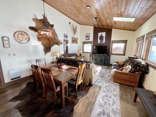 Ski Chalet - Gallatin Gateway - 6