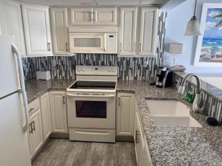 74th Ave N, 1443-44 - Ocean View Sleeps 8 - Myrtle Beach - 7