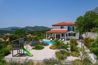 Villa Belina: 4 ensuite bedrooms, game room, heated pool, sauna & gym - Gata - 7