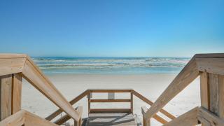 Top Floor Ocean and Pool Views located on No-Drive Beach with 2 Complex Pools - New Smyrna Beach - 4