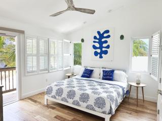 Ocean's 77 - Holmes Beach - 1
