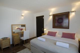 Sunset House - 4