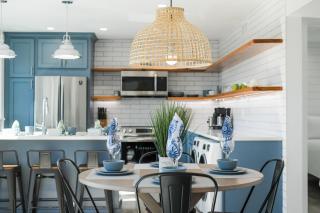 High Tide (AMIL) - Anna Maria - 2