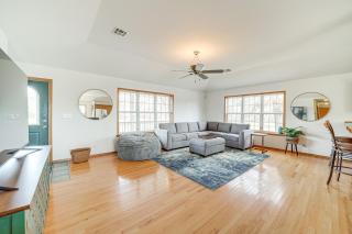 Game Room and Large Yard Vinita Farmhouse! - Vinita - 7