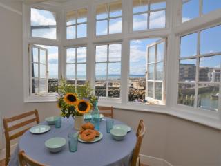 1 Bed in West Bay 74265 - West Bay - 0