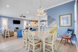 Sandy Shores Retreat - Destin - 4