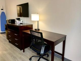 Days Inn by Wyndham Melbourne - 7