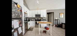 Family Friendly Home in walking district, 5 minutes from beach - Gulf Shores - 7