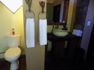 Emoya Basotho Lodge - Bloemfontein - 6