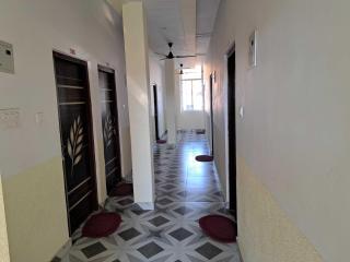 Hotel O Pragya Inn - Haldwāni - 7