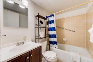 Edelweiss Haus by All Seasons Resort Lodging - Park City - 9