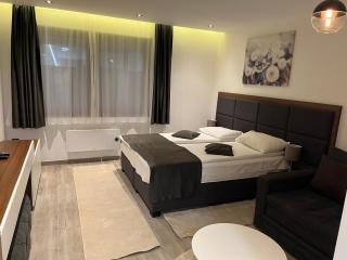 Apart Hotel & spa Zoned II, Kopaonik, apartman Lukač - special benifit Children up to 17 of age accompanied by two adutls staj for free! FREE PARKING! - 0