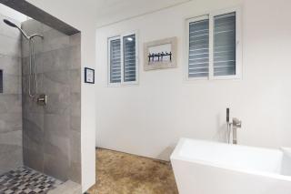 White Sands Beach House - 2