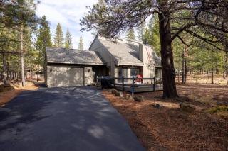 Flattop Mini Lodge - 7