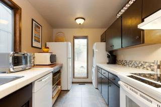 Flattop Mini Lodge - Sunriver - 4