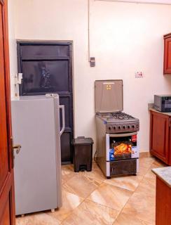 State of the Art 2 Bedroom House - 3