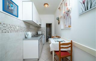 Gorgeous Apartment In Rabac With Wi-Fi - 8