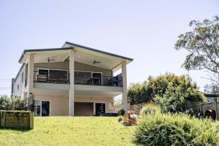 Aria Shores - Your Lakeside Haven - Burrill Lake - 4