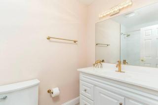 Beautiful Huge Home with a pool close to Napa & SF - Hercules - 1